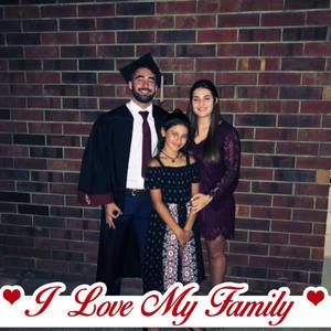 Meet your Posher, Sarahi